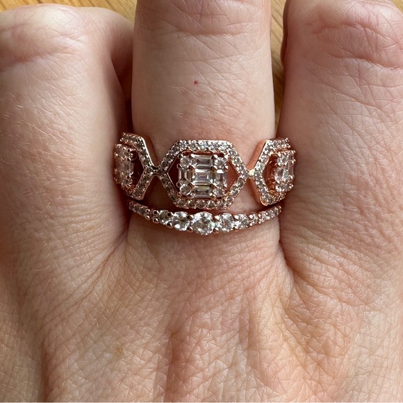 Bomb Party April Birthday Collection Ring - Staying Next to You - Picture 5 of 6